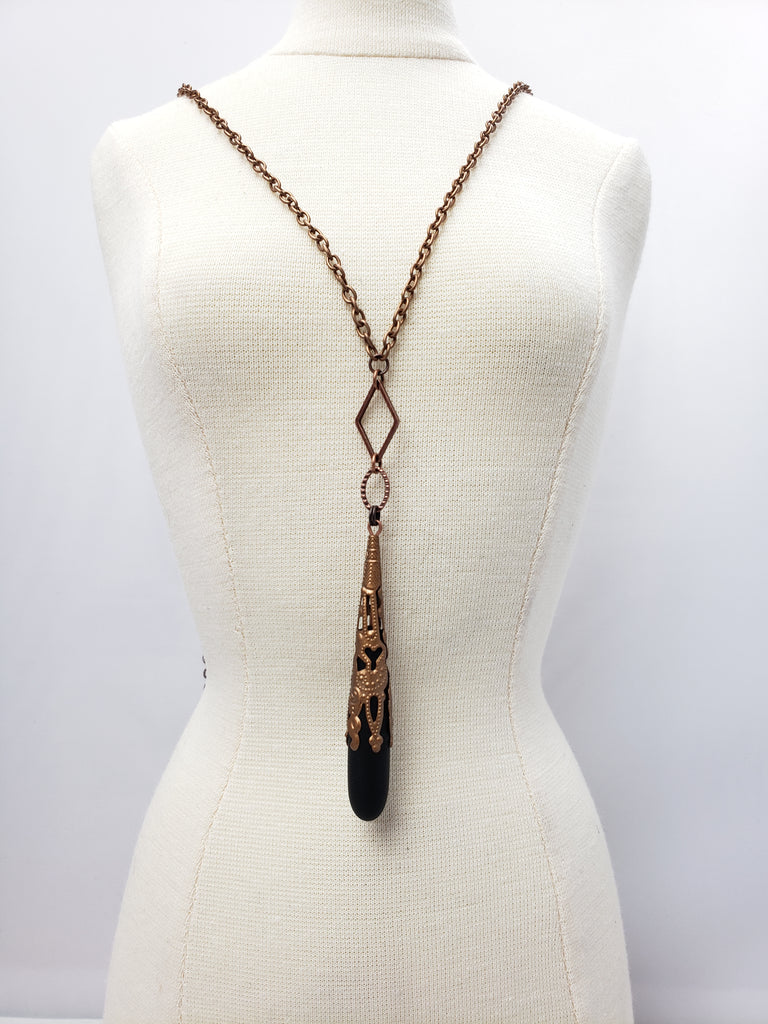 Antwerp Necklace in Jet + Copper