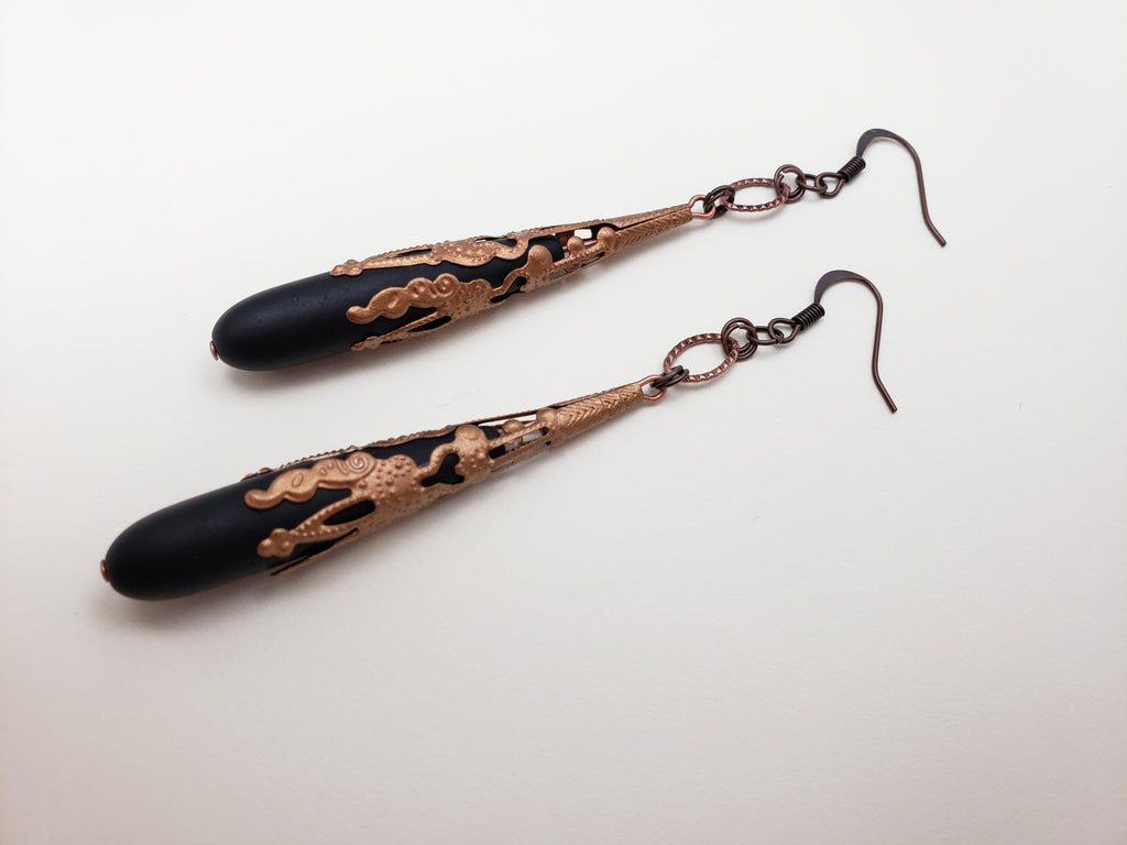 Antwerp Earrings in Jet + Copper