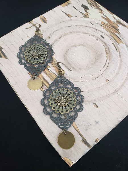 Tibetan Lace in Graphite + Brass