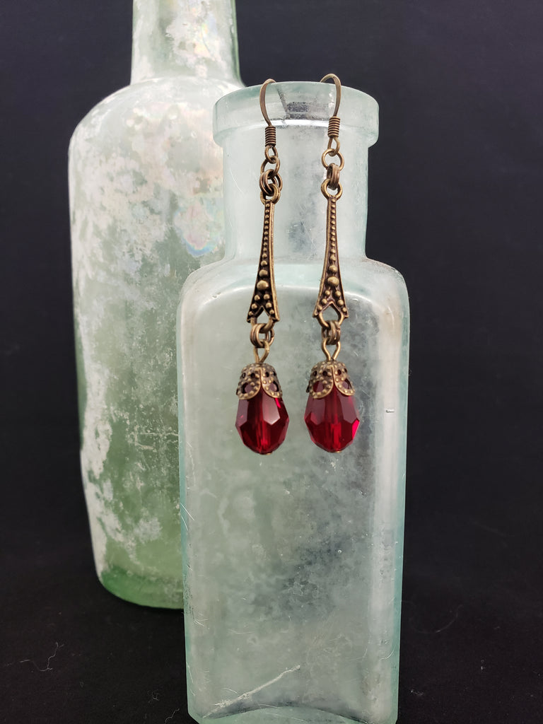 Le Tour de Eiffel in Crimson + Brass
