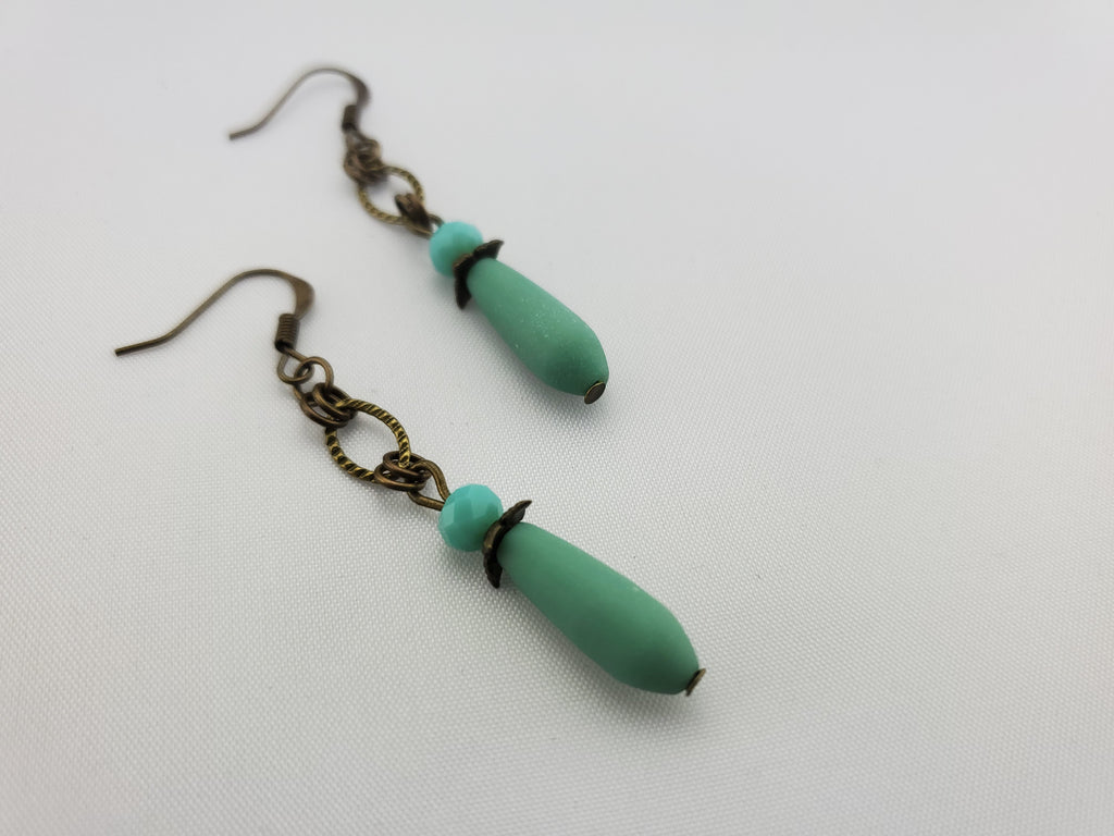 Eilandje Earrings in Provence + Brass