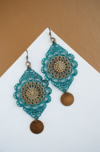 Tibetan Lace in Renfrew Blue + Brass